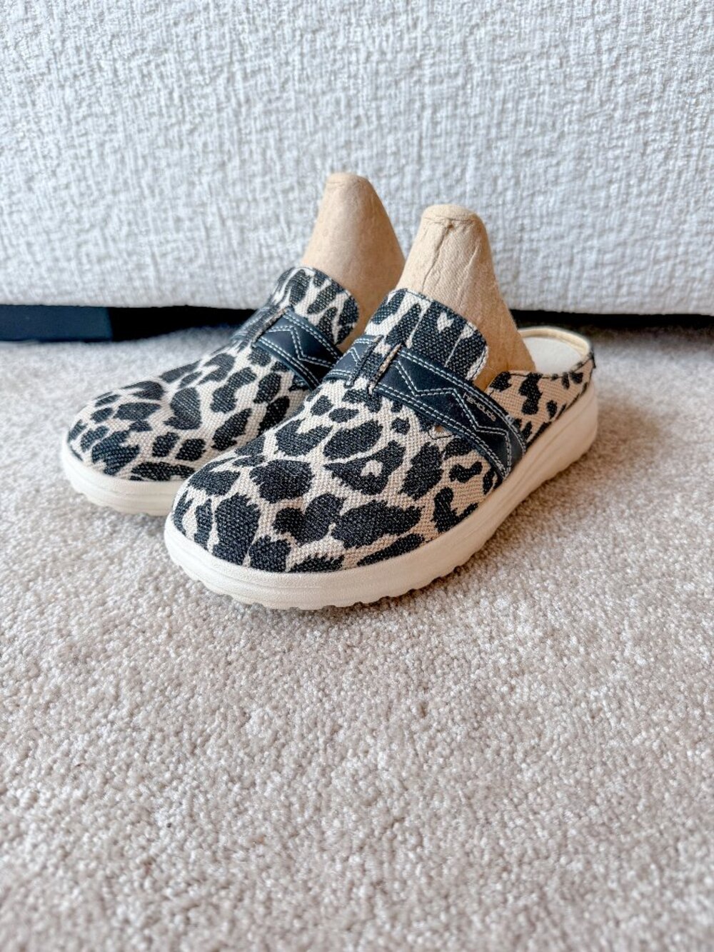 Hey Dude Mules Black & White Leopard Print - Size 9